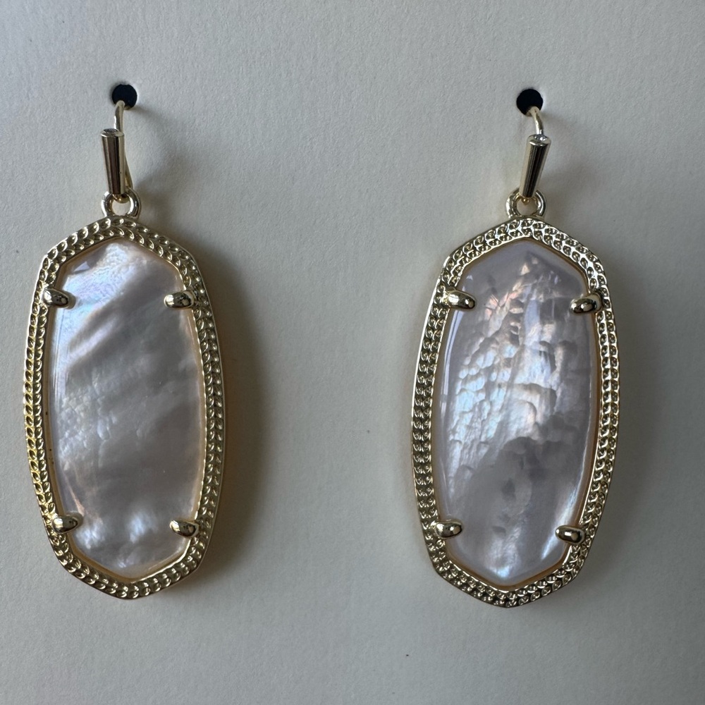 Kendra Scott Elle Gold & Ivory Mother of Pearl Earrings